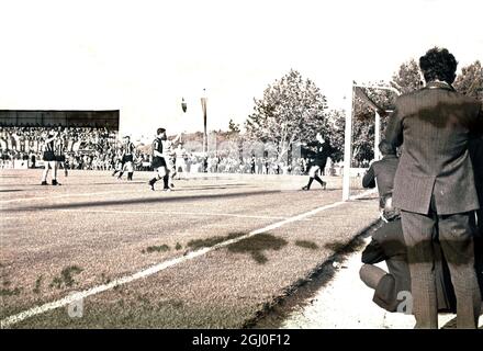 Finale de la coupe d'Europe 1967 Celtic v Inter Milan Chalmers (No9) du Celtic marque le deuxième but contre l'Inter Milan lors de la finale de la coupe d'Europe. 27 mai 1967 Banque D'Images