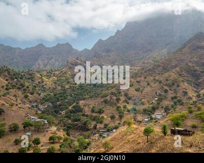 Paysage à l'ouest d'Assomada (Somada). Île de Santiago, Cap-Vert. Banque D'Images