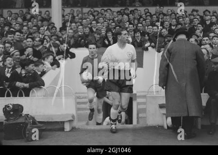 FOOTBALL TOTTENHAM HOTSPUR CAPITAINE DANNY BLANCHFLOWER PORTRAIT 24 JANVIER 1961 Banque D'Images