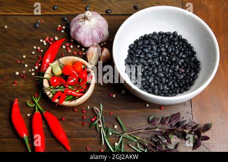 Feijoada, plat typiquement brésilien aux haricots noirs Banque D'Images