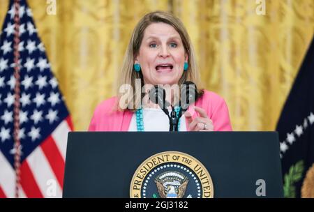 Washington, États-Unis. 08 septembre 2021. Liz Shuler, président de l'AFL-CIO, a pris la parole lors d'un événement en l'honneur des syndicats le 8 septembre 2021 dans la salle est de la Maison Blanche à Washington, DC. (Photo d'Oliver Contreras/Sipa USA) Credit: SIPA USA/Alay Live News Banque D'Images