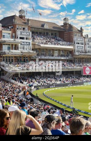 The Oval Pavilion, au terrain de cricket de l'Oval, ou Kia Oval, domicile du Surrey County Cricket Club, Kennington, Lambeth, Londres Banque D'Images