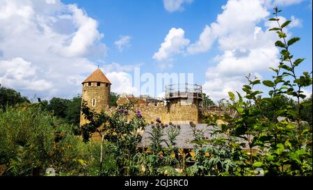 Site de construction du château de Guédelon, Treigny-Perreuse-Sainte-Colombe, Yonne, Bourgogne Franche-Comté, France Banque D'Images