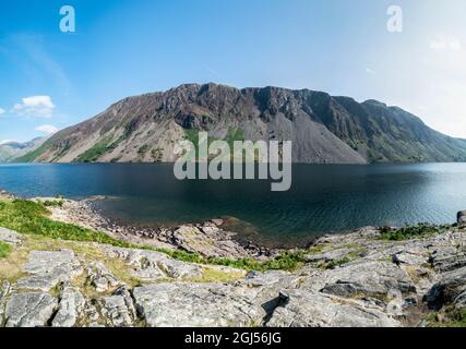 Wastwater Lake et The Screes, le lac le plus profond d'Angleterre Banque D'Images