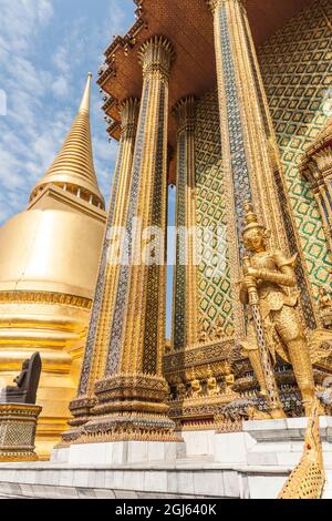 Thaïlande, Bangkok. Ko Ratanakosin, Wat Phra Kaew, Temple du Bouddha d'or. Banque D'Images