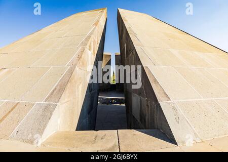 Erevan, Erevan, Arménie Province. Le Memorial Hall de l'Tzitzernakaberd mémorial au génocide arménien complexe. Banque D'Images