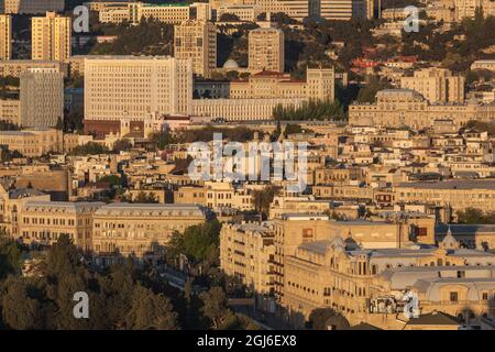 Azerbaïdjan, Bakou. Horizon de la ville du centre de Bakou. Banque D'Images