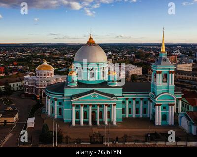 Soir été Kursk, Cathédrale de l'icône de la mère de Dieu le signe Znamensky, vue aérienne de drone. Banque D'Images