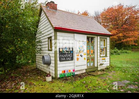 Le Canada, la Nouvelle-Écosse, Digby, Maud Lewis House Réplique construite par Murray Ross, réplique parfaite du peintre Maude Lewis's house maintenant sur l'affichage à l'Art Ga Banque D'Images