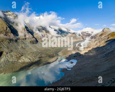 Le glacier Pasterze du Mont Grossglockner, qui fond extrêmement rapidement en raison du réchauffement climatique. Europe, Autriche, Carinthie Banque D'Images