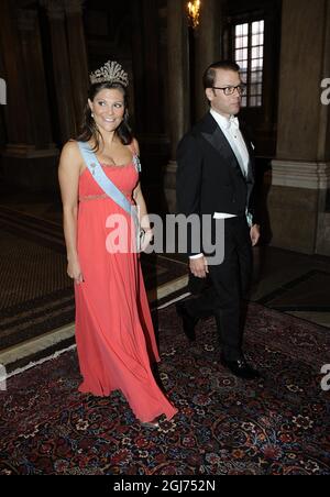 STOCKHOLM 20110908 : le prince Daniel et la princesse Victoria arrivent à un banquet au Palais Royal de Stockholm le 8 septembre 2011. Foto: Anders Wiklund / SCANPIX / Kod 10040 Banque D'Images