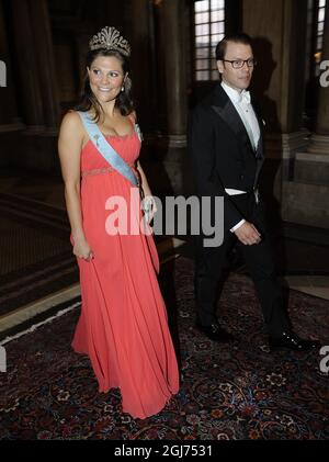 STOCKHOLM 20110908 : le prince Daniel et la princesse Victoria arrivent à un banquet au Palais Royal de Stockholm le 8 septembre 2011. Foto: Anders Wiklund / SCANPIX / Kod 10040 Banque D'Images