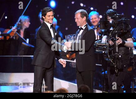 STOCKHOLM 2012-01-16 le cavalier suédois Rolf-Goran Bengtsson accepte un prix du Prince Carl Philip lors des Sports Awards suédois à Stockholm, Suède 16 janvier 2012 Foto: Fredrik Sandberg / SCANPIX / Kod: 10080 Banque D'Images