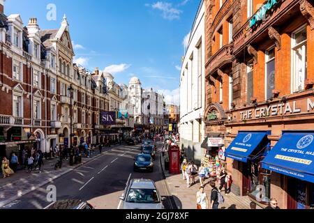 Shaftesbury Avenue (Theaterland) Londres, Royaume-Uni Banque D'Images