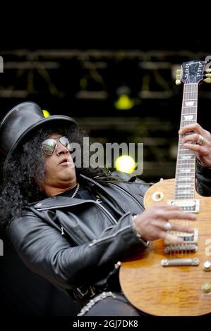 HULTSFRED 2012-06-14 barre d'inclinaison américaine ft. Myles Kennedy et les conspirateurs se produit au festival de musique 'Hultsfredsfestivalen' à Hultsfred, en Suède, le 14 juin 2012. Photo Adam Ihse / SCANPIX / code 9200 Banque D'Images