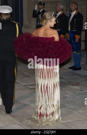 LUXEMBOURG 20121019 le prince héritier hollandais Willem-Alexander et la princesse couronne Maxsima arrivent pour un dîner de gala au palais grand-ducal, après le mariage civil du prince héritier Guillaume de Luxembourg et de la comtesse belge Stephanie de Lannoy, le 19 octobre 2012, à Luxembourg. Foto Jonas Ekström / SCANPIX Kod 10030 Banque D'Images