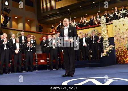 STOCKHOLM 20121210 Mo Yan de Chine reçoit le Prix Nobel de littérature 2012 lors de la cérémonie du Prix Nobel dans la salle de concert de Stockholm Suède, le 10 décembre 2012. Foto: Jonas Ekström / SCANPIX Kod 10030 Banque D'Images