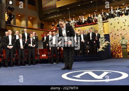 STOCKHOLM 20121210 Mo Yan de Chine reçoit le Prix Nobel de littérature 2012 lors de la cérémonie du Prix Nobel dans la salle de concert de Stockholm Suède, le 10 décembre 2012. Foto: Jonas Ekström / SCANPIX Kod 10030 Banque D'Images