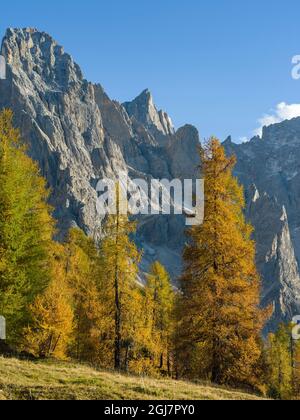 Sommets dominant Val Venegia. Groupe Pala (Pale di San Martino) dans les dolomites de Trentin, Italie. Pala fait partie du site du patrimoine mondial de l'UNESCO. Banque D'Images