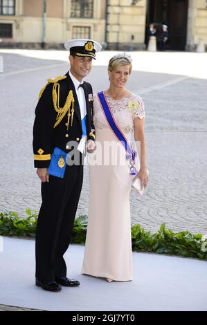 STOCKHOLM 2013-06-08 le Prince Edward et Sophie, comtesse de Wessex partent après la cérémonie de mariage entre la princesse Madeleine de Suède et M. Christopher O’Neill qui a eu lieu à la chapelle royale du Palais royal de Stockholm le samedi 8 juin 2013. Foto: Suvad Mrkonjic / XP / SCANPIX / Kod 7116 ** HORS SUÈDE** Banque D'Images