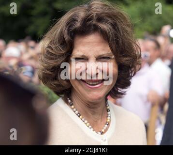 BORGHOLM 20130714 Reine suédoise Silvia dans la cour de la résidence d'été de la famille royale Solliden, sur l'île d'Oeland, Suède, le 14 juillet 2012, lors des célébrations du 36e anniversaire de la princesse de la Couronne Victorias. Photo: Stefan Jerrevang / SCANPIX / code 60160 Banque D'Images