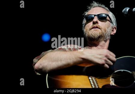 STOCKHOLM 2013-08-04 le chanteur-compositeur anglais Billy Bragg se produit pendant le festival Stockholm Music and Arts à Skeppsholmen, dans le centre de Stockholm, le 04 août 2013. Photo: Erik Martensson / SCANPIX / code 10400 Banque D'Images