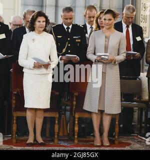 UPPSALA 2013-09-24 la reine Silvia et la princesse Victoria participent à l'ouverture du Synode général à la cathédrale d'Uppsala. Foto: Bertil Enevag Ericson / TT / Kod 10000 Banque D'Images