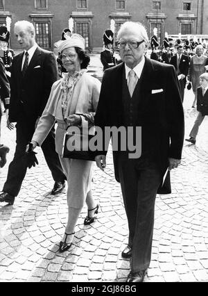 DOSSIER STOCKHOLM 19820831. Les parents de la reine Silvia Alice et Walther Sommerlath à Stockholm pour le baptême de la princesse Madeleine. Photo: Bertil Ericson / SCANPIX / code 1002 Banque D'Images