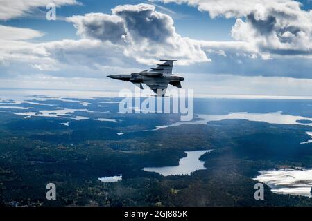 LINKOPING 2013-09-26 voler dans un JAS Gripen (modèle 39D) un combattant multirôle léger à un seul moteur. Foto: Magnus Hjalmarson Neideman / SVD / TT / Kod 10078 Banque D'Images