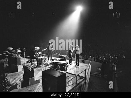 STOCKHOLM 1964-07-28 *POUR VOS DOSSIERS* les Beatles sont vus lors d'un concert au stade de glace de Johanneshov à Stockholm, Suède, 28 juillet 1964 Foto: Folke Hellberg / DN / TT / Kod: 23 **OUT SWEDEN OUT** Banque D'Images