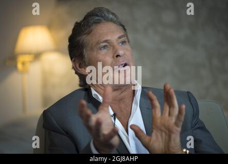 STOCKHOLM 20140113 l'ancienne star de Baywatch David Hasselhoff pose pour le photographe à Stockholm, en Suède, le 14 janvier 2014. M. Hasselhoff est en Suède pour promouvoir une nouvelle émission télévisée suédoise Foto: Fredrik Sandberg / SCANPIX / Kod 10080 Banque D'Images