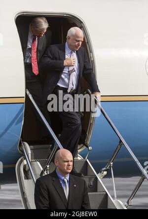 Tallinn 2014-04-14 Une délégation de sénateurs américains, sous la direction du sénateur John McCain, se rendra en Estonie du 14 au 15 avril pour rencontrer les dirigeants du gouvernement estonien. La délégation comprendra le sénateur John McCain et le sénateur John Hoeven. Cette visite s'inscrit dans le cadre d'une visite régionale plus importante, qui comprendra également des arrêts en Norvège, en Lettonie, en Lituanie et en Moldavie. Foto Karli Saul/SCANPIX / SCANPIX BALTICS / TT / Kod 20985 réf: ** Banque D'Images