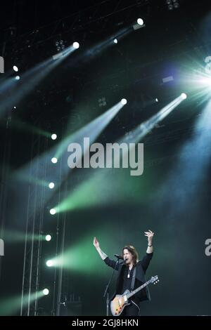 SOLVESBORG 2014-06-05 Myles Kennedy, chanteur principal du groupe américain Alter Bridge, se produit le 05 juin 2014 au cours de la deuxième journée du festival suédois de musique rock Sweden Rock à Solvesborg, dans le sud de la Suède. Photo: Fredrik Sandberg / TT / code 10080 Banque D'Images