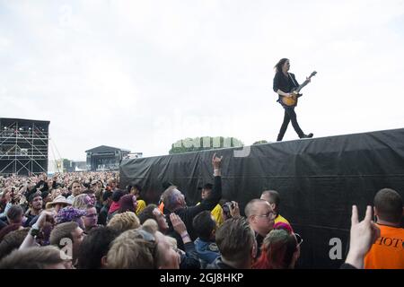 SOLVESBORG 2014-06-05 Myles Kennedy, chanteur principal du groupe américain Alter Bridge, se produit le 05 juin 2014 au cours de la deuxième journée du festival suédois de musique rock Sweden Rock à Solvesborg, dans le sud de la Suède. Photo: Fredrik Sandberg / TT / code 10080 Banque D'Images