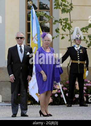 STOCKHOLM 20140608 le roi Carl Gustaf soeur Princesse Christina avec le mari Tord Magnuson pendant le baptême de la princesse Leonore suédoise à la chapelle du palais Drottningholm, dimanche 8 juin 2014. Foto: SÃƒÂ ören Andersson / TT / Kod 1037 Banque D'Images