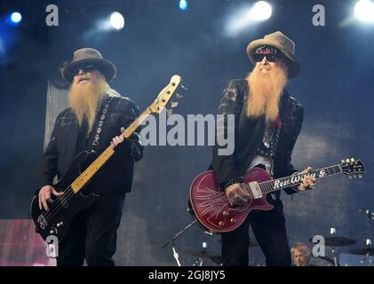 STOCKHOLM 2014-06-16 Dusty Hill et Billy Gibbons du ZZ Top sont vus en train de jouer au concert de groupes au parc d'attractions Grona Lund dans le centre de Foto: Bertil Ericson / TT / Kod 10000 Banque D'Images