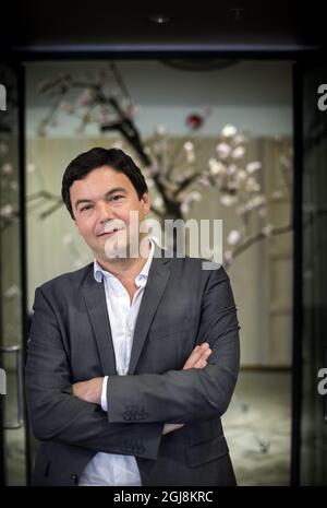 STOCKHOLM 20140630 l'économiste et auteur français Thomas Piketty lors d'un briefing de presse à l'aéroport d'Arlanda avant sa visite à la semaine politique à Almedalen, sur l'île de Gotland, en Suède. Foto: Pontus Lundahl / TT / Kod 10050 Banque D'Images