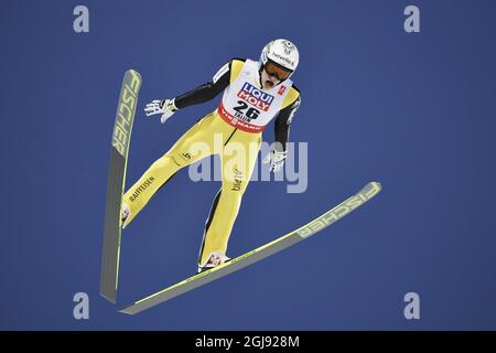 Gregor Deschwanden de Suisseland dans les airs lors de la grande épreuve de saut à ski sur colline (HS134) pour hommes lors des Championnats du monde de ski nordique 2015 de la FIS à Falun, en Suède, le 26 février 2015. Photo: Anders Wiklund / TT ** SUÈDE SORTIE ** Banque D'Images