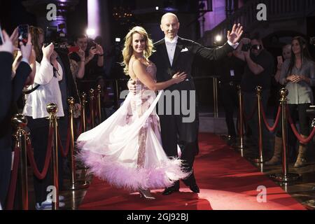 STOCKHOLM 2015-02-26 l'ancienne star du ski alpin Ingemar Stenmark est vue avec sa partenaire de danse Cecilia Ehrling lors d'une réunion de presse à Stockholm le 18 février 2015. Stenmark et Ehrling participent à l émission de télévision suédoise. Stenmark a le mot record alpin avec 86 victoires de coupe du monde (46 slaloms géants et 40 slaloms Foto: Olle Sporrong / EXP / TT / Kod 7112 ** HORS SUÈDE** Banque D'Images