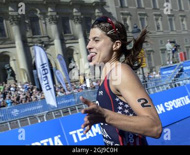 STOCKHOLM 2015-08-22 US Sarah True en route pour gagner la distance olympique féminine du Triathlon mondial 2015 de l'UIT à Stockholm, Suède, le 22 août 2018. Photo Fredrik Sandberg / TT **SUÈDE OUT ** Banque D'Images