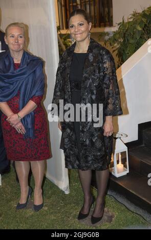 LIMA 20151019 Crown Princess Victoria est vu lors d'une réception à l'ambassade de Suède à Lima Pérou, le 19 octobre 2016.le couple de Crown Princess suédois est sur une visite de cinq jours au Pérou et en Colombie Foto Jonas Ekstromer / TT / Kod 10030 Banque D'Images