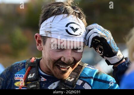 VISBY 2015-10-24 l'australien Josh Strang a remporté la classe d'élite de la course d'endoro nationale Gotland Grand au champ de feu de Tofta en dehors de Visby sur l'île de Gotland, Suède, le 24 octobre 2015. Gotland Grand National est la plus grande course d'enduro au monde. 2500 concourent dans différentes classes tout au long du week-end. Photo: Maja Suslin / TT / Kod 10300 ** SUÈDE OUT ** Banque D'Images