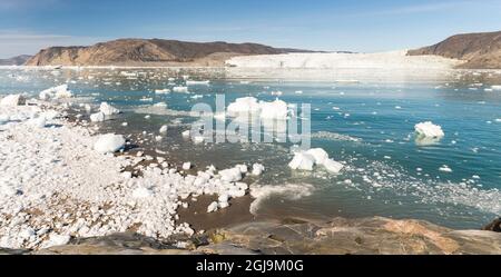 Glacier Eqip au Groenland, territoire danois. Banque D'Images