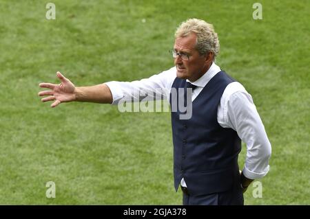 TOULOUSE 2016-06-17 Erik Hamrén, entraîneur-chef de Swedens, lors du match de football Euro 2016 Groupe E entre l'Italie et la Suède au stade municipal de Toulouse, France, le vendredi 17 juin 2016. Photo: Anders Wiklund / TT / code 10040 Banque D'Images