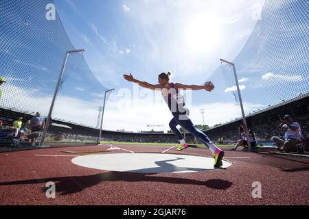 Sandra Perkovic, de Croatie, en action lors de l'événement discus féminin lors de la rencontre de la Ligue des diamants de l'IAAF au stade de Stockholm le 18 juin 2017. Photo: Jessica Gow / TT / code 10070 Banque D'Images