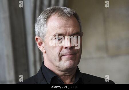 COPENHAGUE 20171007 l'enquêteur de la police de Copenhague Jens Moeller Jensen tient une conférence de presse à Copenhague, au Danemark, le 07 octobre 2017. Moeller Jensen met à jour les médias sur le meurtre présumé de la journaliste suédoise Kim Wall. Des plongeurs danois ont trouvé, le vendredi 06 octobre, la tête, les jambes et les vêtements décapités de Wall dans des sacs en plastique dans les eaux au large de Copenhague. L'inventeur danois Peter Madsen, accusé d'avoir tué Wall dans son sous-marin maison, est en détention provisoire. Foto: Johan Nilsson / TT / Kod 50090 Banque D'Images