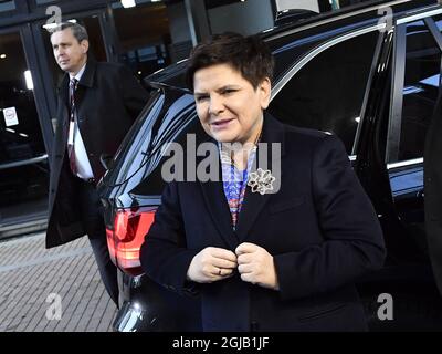 Le Premier ministre polonais Beata Szydlo arrive à Göteborg le vendredi 17 novembre 2017 pour le Sommet social de l'UE pour l'emploi et la croissance équitables. Le Sommet social rassemblera les chefs d'État ou de gouvernement de l'UE, les partenaires sociaux et d'autres parties prenantes clés pour une discussion ouverte sur la manière de promouvoir des emplois et une croissance équitables. Photo: Jonas Ekstromer / TT / code 10030 Banque D'Images