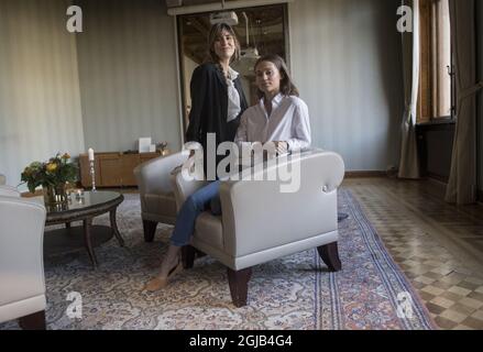 GOTHENBURG 2018-01-27 la réalisatrice suédoise Lisa Langseth (L) et l'actrice Alicia Vikander posent lors d'une séance photo pour leur film "euphorie" qui sera projeté en compétition au Festival du film de Goteborg, à Göteborg, en Suède, le 27 janvier 2018. Photo: Bjorn Larsson Rosvall / TT / code 9200 Banque D'Images