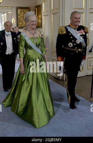 STOCKHOLM 20100619 : la reine Margrethe II et le prince Henrik arrivent au mariage de la princesse Victoria et de M. Daniel Westling à la cathédrale de Stockholm, en Suède, le 19 juin 2010. Foto: Janerik Henriksson / SCANPIX SUÈDE / Kod 10010 Banque D'Images