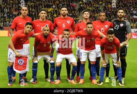 Les joueurs chiliens posent pour une photo d'équipe avant le match international de football amical entre la Suède et le Chili à Friends Arena à Solna, Stockholm, le 24 mars 2018. Photo: Anders Wiklund / TT / 10040 Banque D'Images